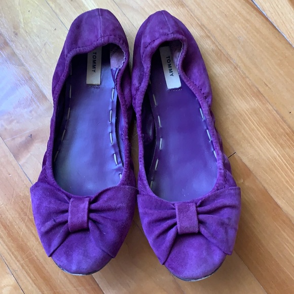 Tommy Purple Leather Flats - Picture 1 of 6